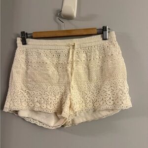 Women's Cream Lace Shorts